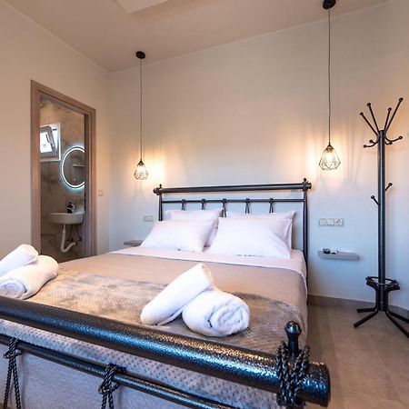 Demi'S Apartments Near Athen'S Airport 아르테미다 외부 사진