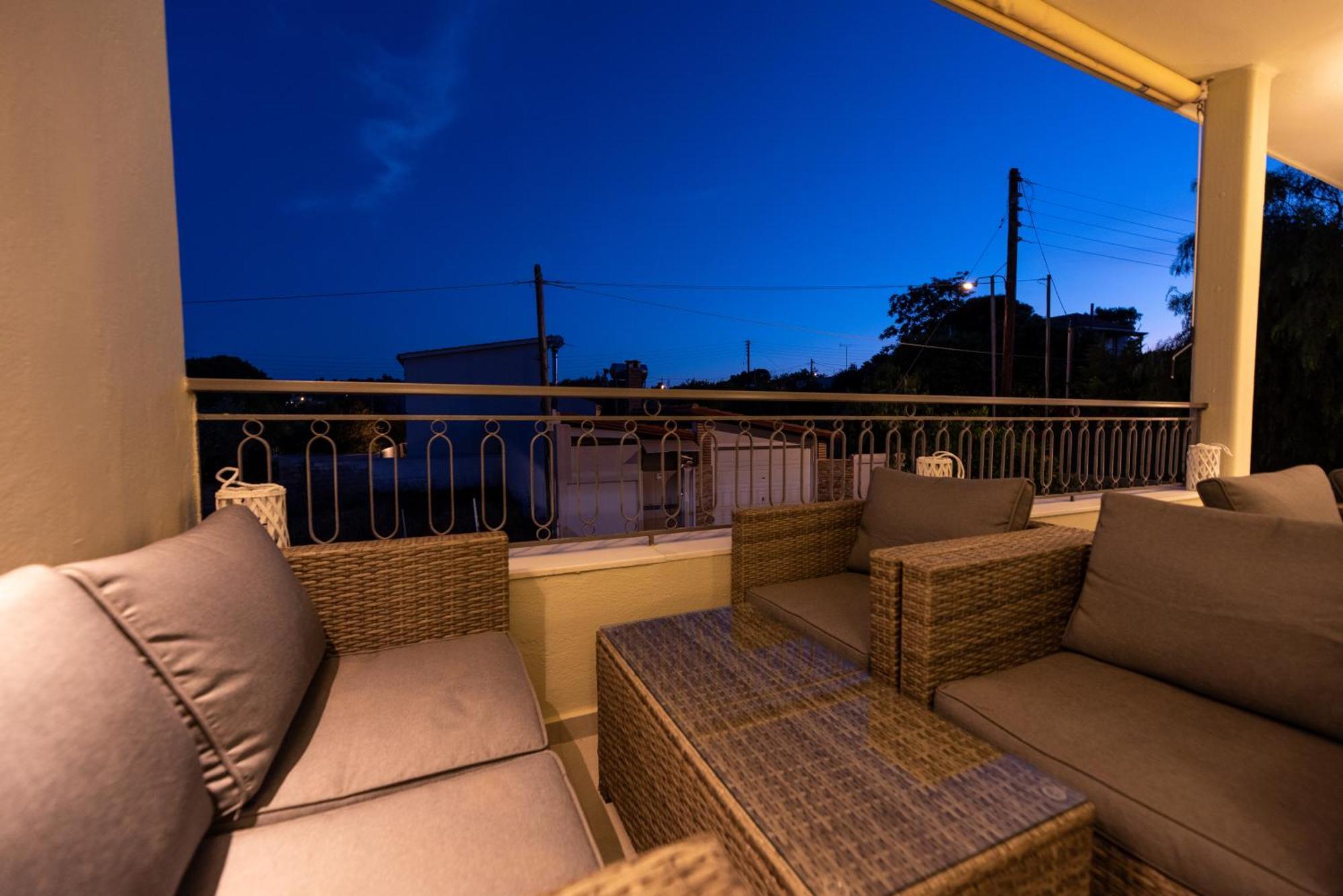 Demi'S Apartments Near Athen'S Airport 아르테미다 외부 사진