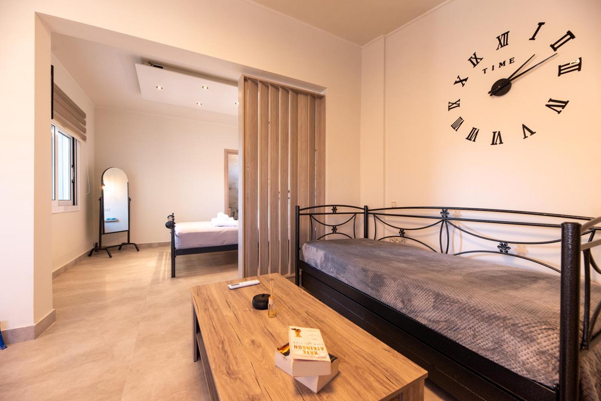 Demi'S Apartments Near Athen'S Airport 아르테미다 외부 사진