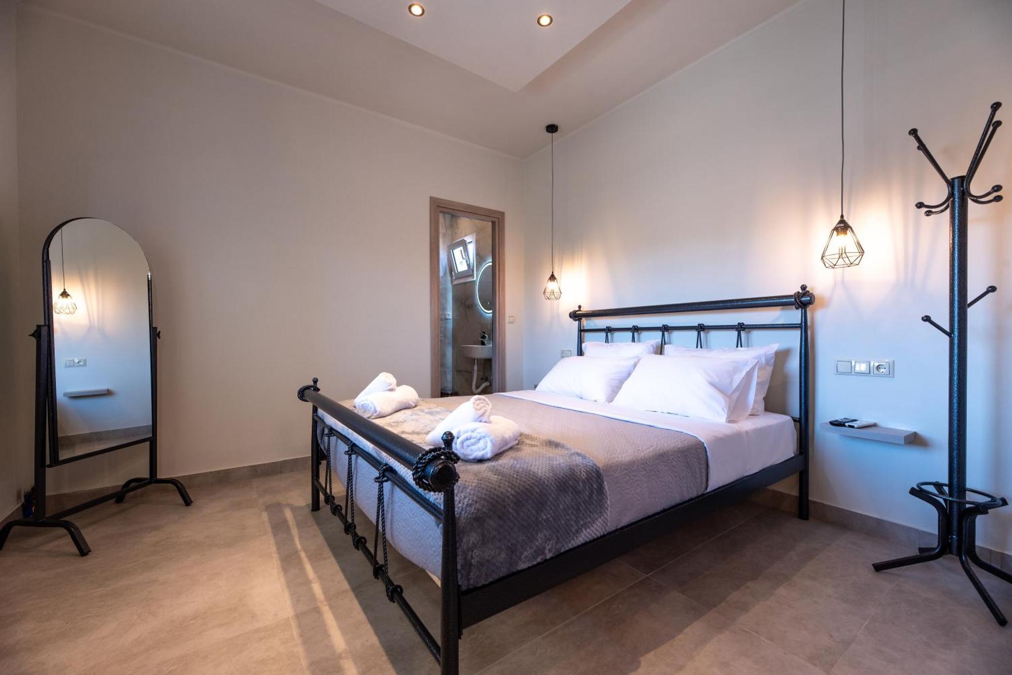 Demi'S Apartments Near Athen'S Airport 아르테미다 외부 사진