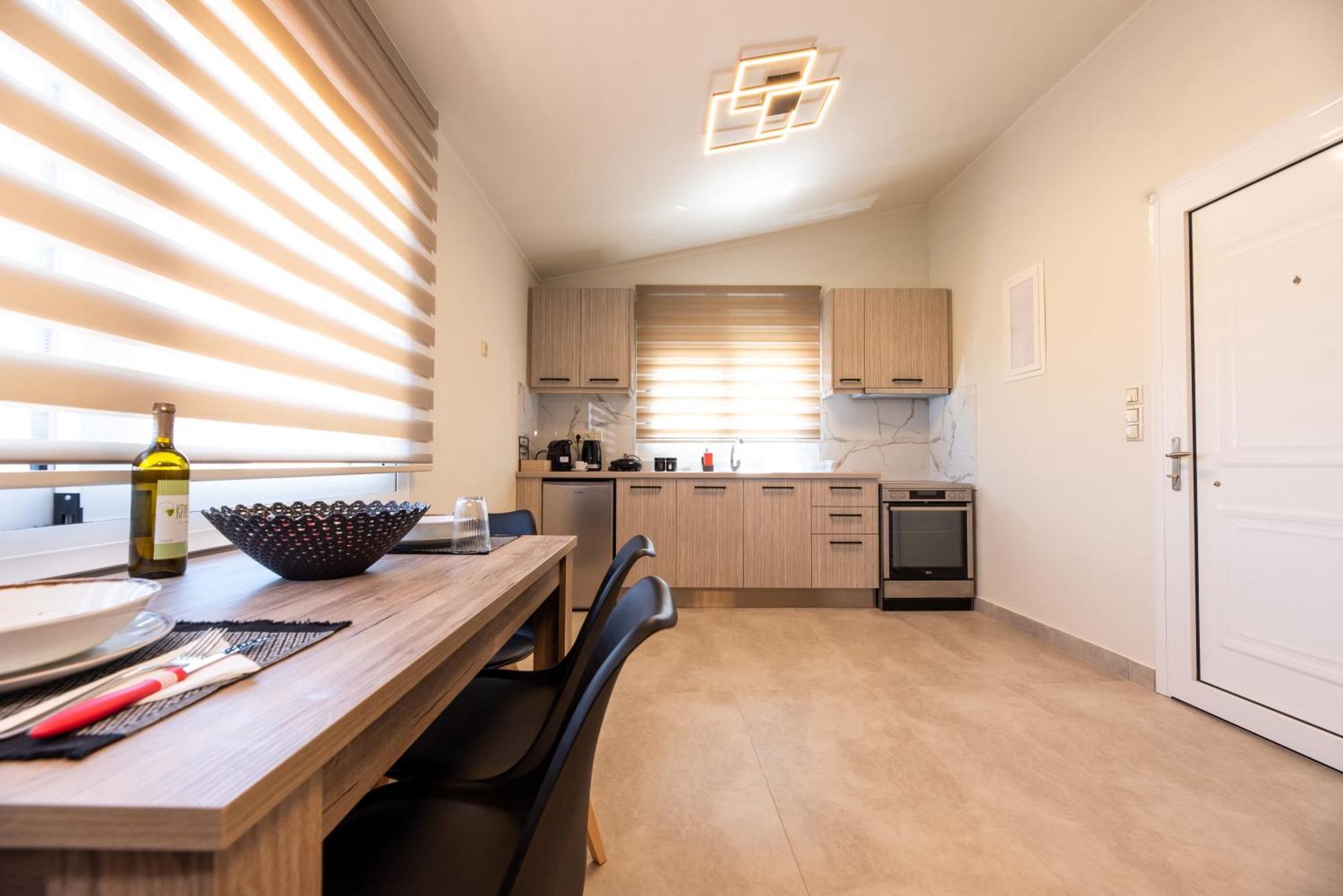 Demi'S Apartments Near Athen'S Airport 아르테미다 외부 사진