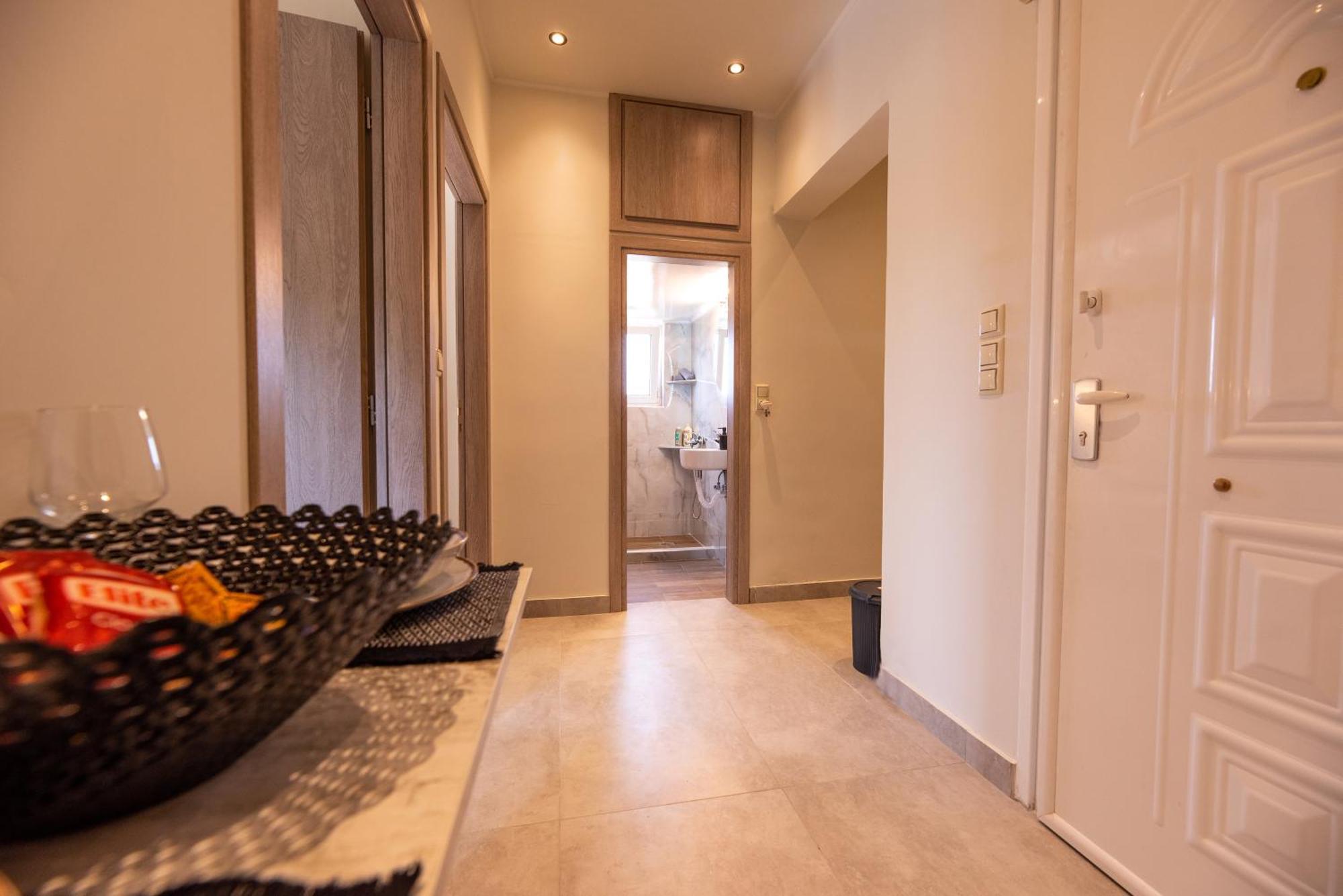 Demi'S Apartments Near Athen'S Airport 아르테미다 외부 사진